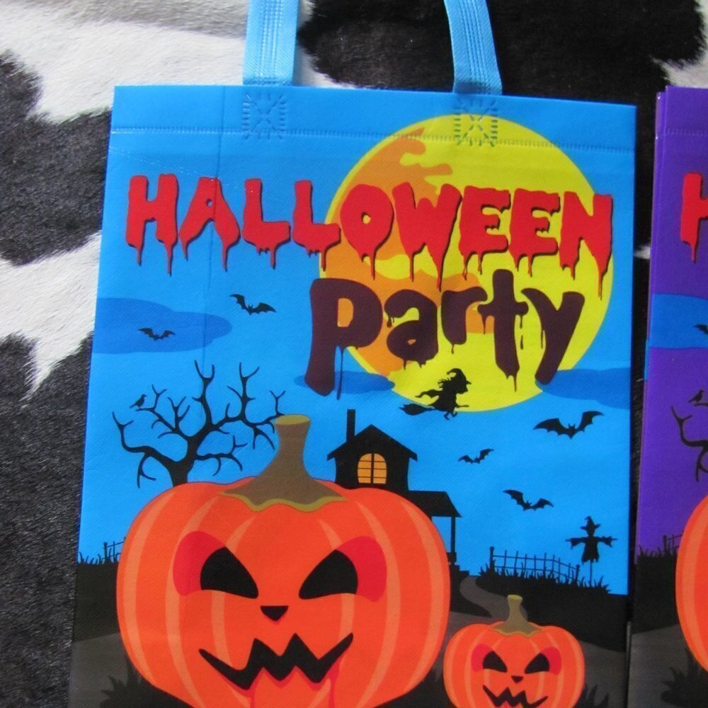 SET OF 2 HALLOWEEN BAGS PLASTIC COVERED - Picture 2 of 5